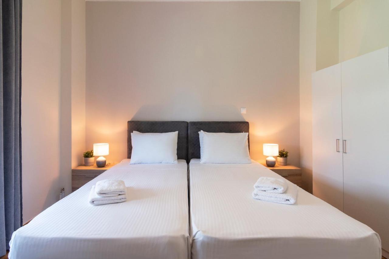 Acropolis View 2Bd Apt Next To Museum & Metro เอเธนส์ ภายนอก รูปภาพ