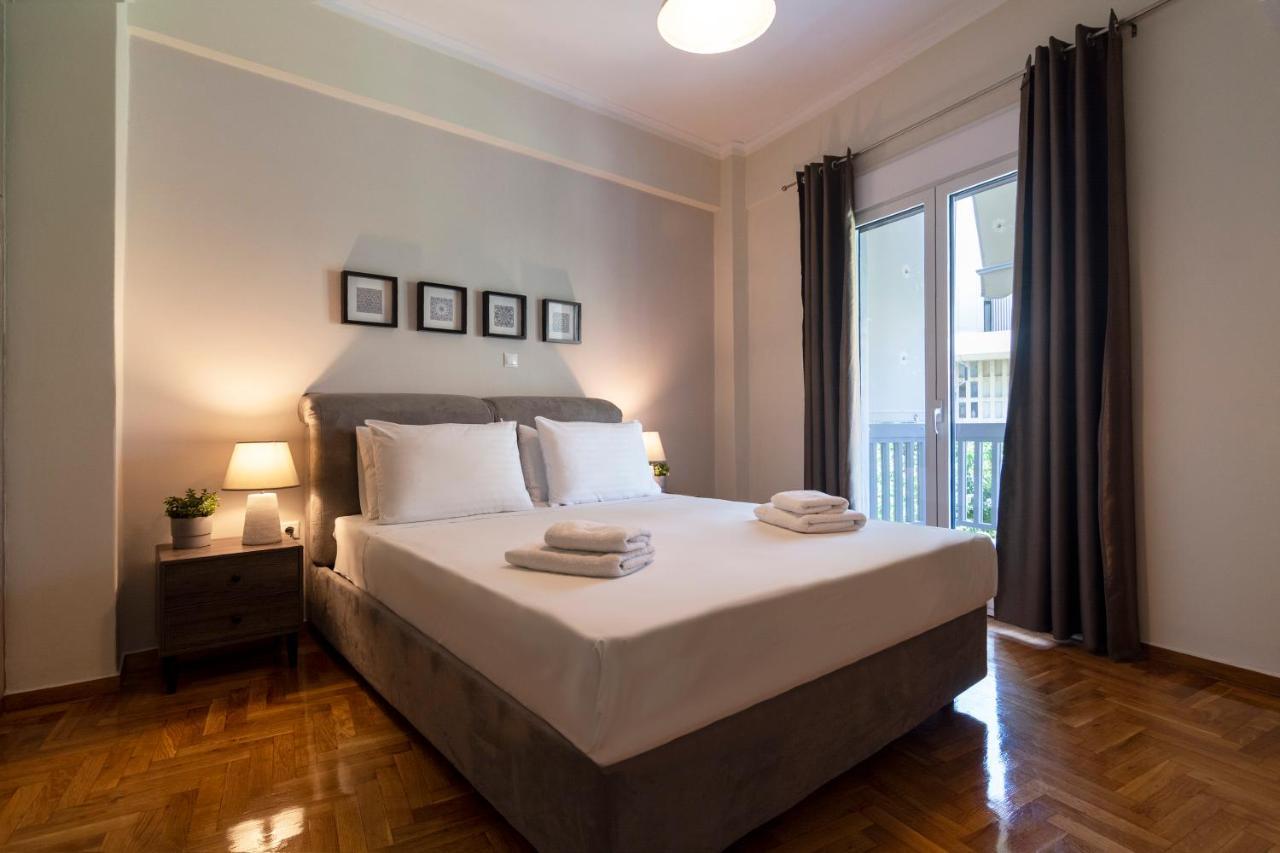 Acropolis View 2Bd Apt Next To Museum & Metro เอเธนส์ ภายนอก รูปภาพ