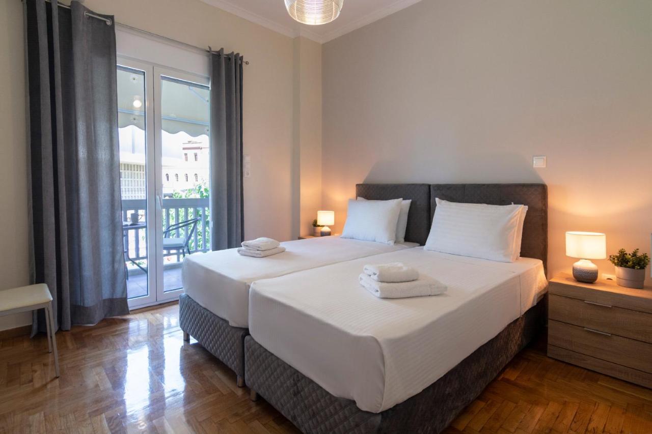 Acropolis View 2Bd Apt Next To Museum & Metro เอเธนส์ ภายนอก รูปภาพ